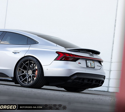 Фото дисков BC Forged HCA165 на Audi E-tron GT