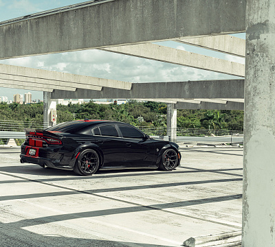 Фото дисков Vossen HF-5 на Dodge Charger VII