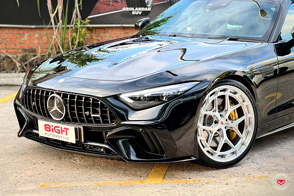 Фото дисков Vossen LC3-01T Глянцевый лак на Mercedes-Benz SL (R232)
