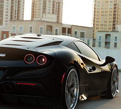 Фото дисков Anrky XR-301 на Ferrari F8