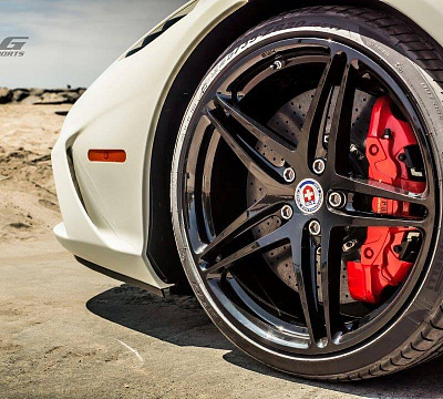 Фото дисков HRE P107 на Ferrari 458