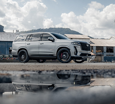 Фото дисков Vossen S17-16 на Cadillac Escalade V