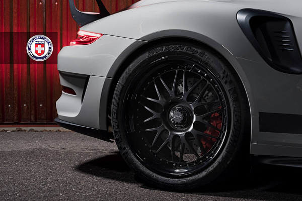 Фото дисков HRE 540C Черный сатин на Porsche 911 VII