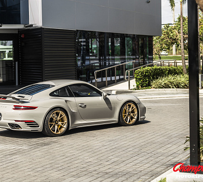 Фото дисков Vossen RS74 на Porsche 911 VII