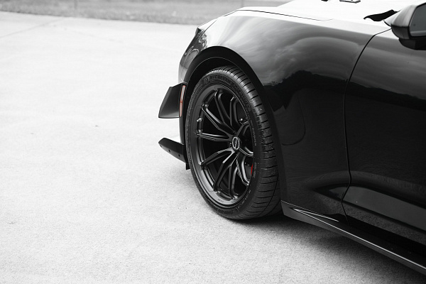Фото дисков Brixton Forged R11-RS Черный сатин на Chevrolet Camaro VI
