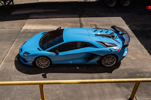 Фото дисков Anrky S1-X1 Полированный лак на Lamborghini Aventador