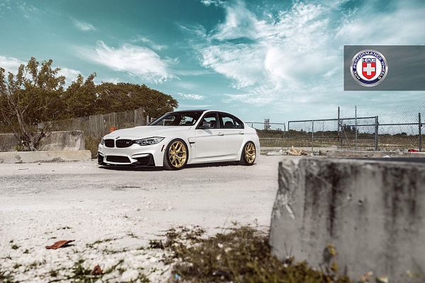 Фото дисков HRE R101 Глянцевое золото на BMW 3/M3 (F3x/F80)