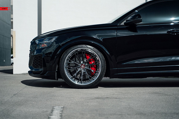 Фото дисков Anrky S3-X5 Глянцевый темный лак на Audi Q8