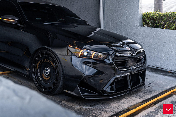 Фото дисков Vossen HF-9 Черный глянец на BMW 5/M5 (G60/G90)