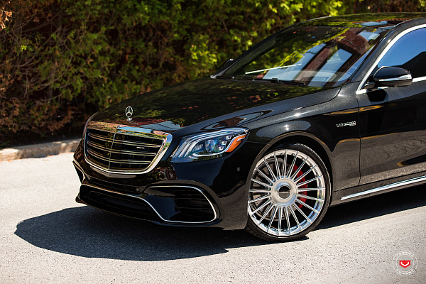 Фото дисков Vossen S17-13 Глянцевый лак на Mercedes-Benz S-Class (W222, C217)