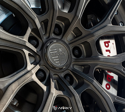 Фото дисков Anrky RS1.2 на Chevrolet Corvette C8