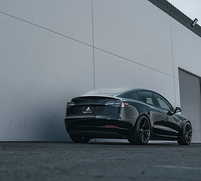Фото дисков Asanti CORONA TRUCK на Tesla Model 3