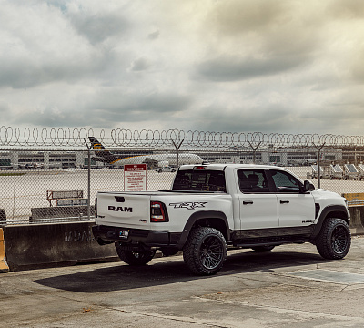 Фото дисков Vossen HF6-5 на Ram 1500 V