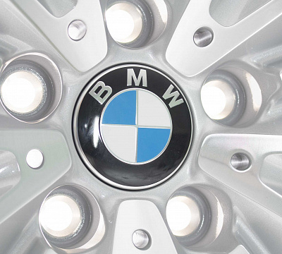 BMW 332