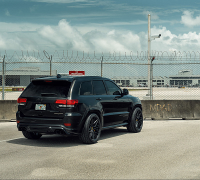 Фото дисков Vossen HF-7 на Jeep Grand Cherokee IV