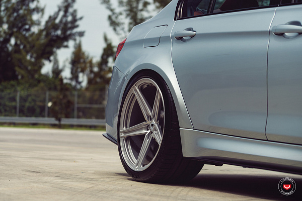 Фото дисков Vossen M-X5 Глянцевый тонированный лак на BMW 3/M3 (F3x/F80)