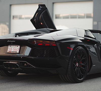 Фото дисков Brixton Forged PF10-RS на Lamborghini Aventador
