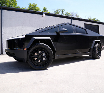 Фото дисков Vossen HFX-1 (6-Lug) на Tesla Cybertruck