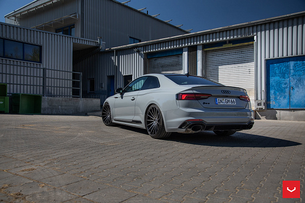 Фото дисков Vossen VFS-2 Глянцевый темный лак на Audi A/S/RS 5 (F5)