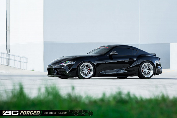 Фото дисков BC Forged LE81 // MLE81 Глянцевый лак на Toyota Supra A90