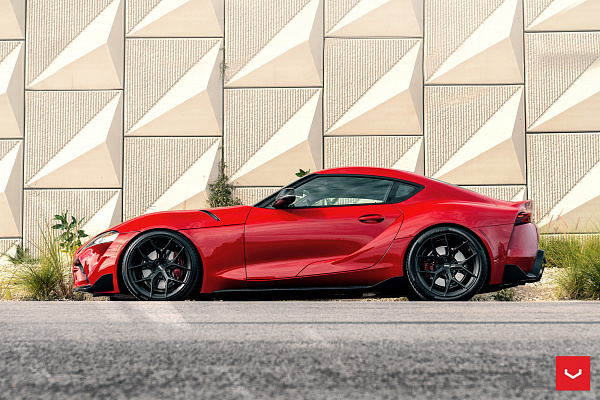 Фото дисков Vossen HF-5 Черный сатин на Toyota Supra A90