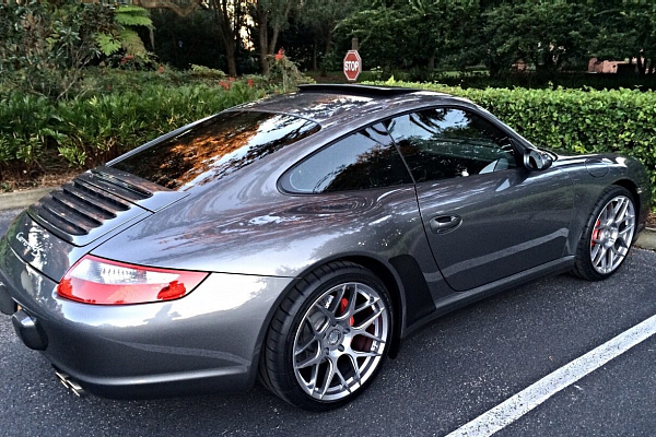 Фото дисков HRE FF01 Серебро на Porsche 911 VI