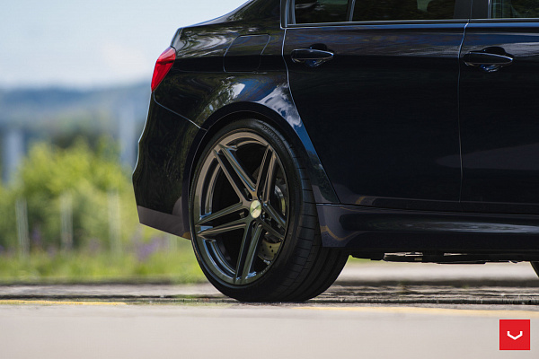 Фото дисков Vossen VFS-5 Глянцевый графит на BMW 3/M3 (F3x/F80)