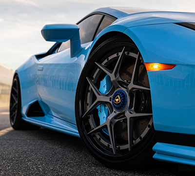 Фото дисков Brixton Forged PF7 на Lamborghini Huracan