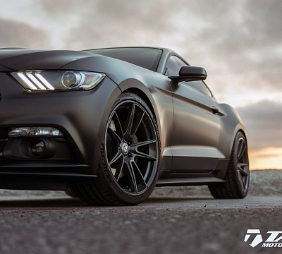Фото дисков HRE FF04 на Ford Mustang VI