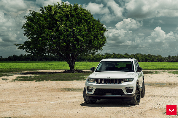 Фото дисков Vossen HF-3 Черный глянец на Jeep Grand Cherokee V