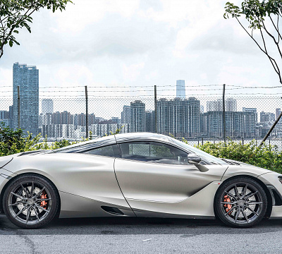Фото дисков Vossen EVO-2R на McLaren 720S