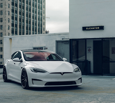 Фото дисков Vossen HF-3 на Tesla Model S