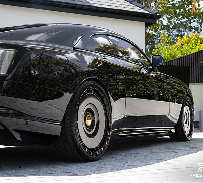 Фото дисков NOVITEC SP3 на Rolls-Royce Spectre