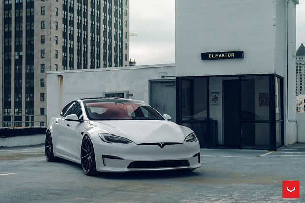 Фото дисков Vossen HF-3 Черный сатин на Tesla Model S
