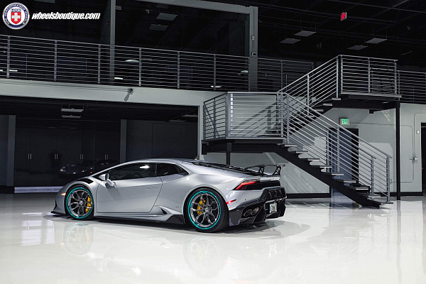 Фото дисков HRE S201 Сатиновый темный лак на Lamborghini Huracan