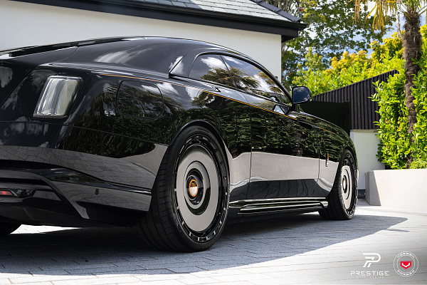 Фото дисков NOVITEC SP3 Черный глянец на Rolls-Royce Spectre