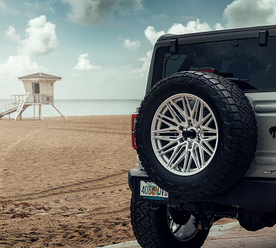 Фото дисков Vossen HF6-5 на Ford Bronco