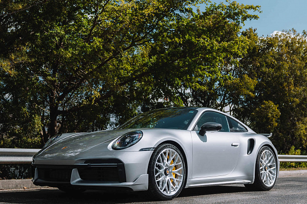 Фото дисков HRE 520M Глянцевый лак на Porsche 911 VIII