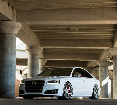 Фото дисков Vossen CG-205 на Audi A/S 8 (D4)