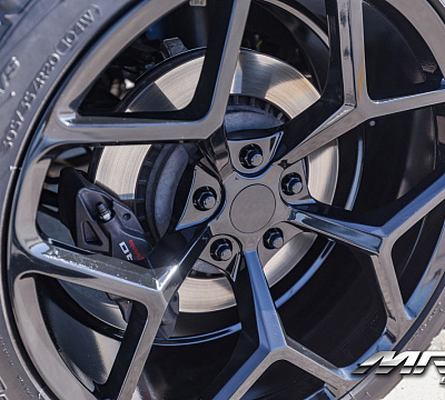 Фото дисков MRR M228 на Chevrolet Camaro VI