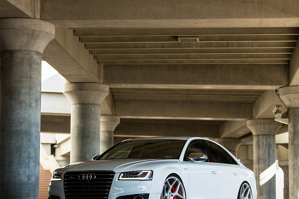 Фото дисков Vossen CG-205 Сатиновый лак на Audi A/S 8 (D4)
