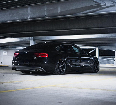 Фото дисков Bola B11 на Audi A/S/RS 5 (8T)