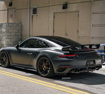 Фото дисков Strasse Wheels SM5RT Deep Concave Duoblock на Porsche 911 VII