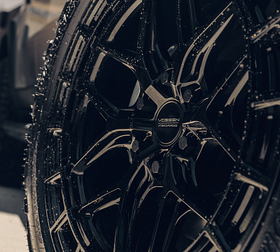 Фото дисков Vossen HFX-1 (6-Lug) на Lexus GX III