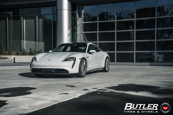 Фото дисков Vossen EVO-5R Глянцевый лак на Porsche Taycan I