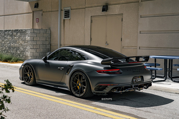 Фото дисков Strasse Wheels SM5RT Deep Concave Duoblock Черный сатин на Porsche 911 VII