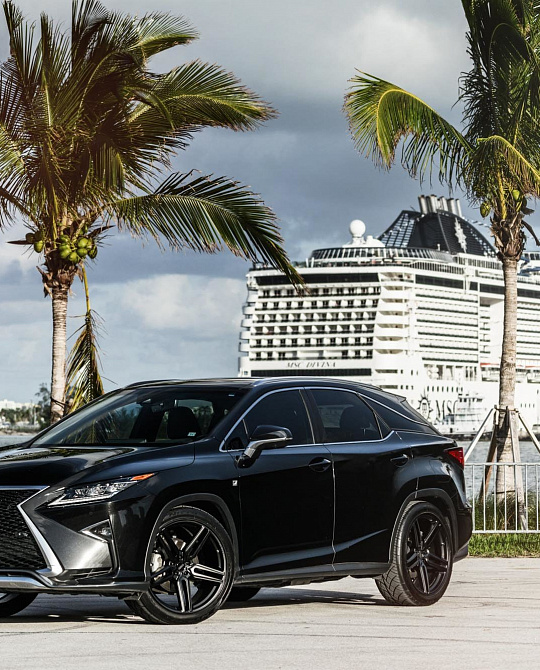 Фото дисков HF-1 Черный сатин на Lexus RX IV