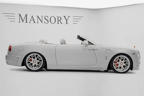 Фото дисков Mansory V.6 Белый глянец на Rolls-Royce Wraith