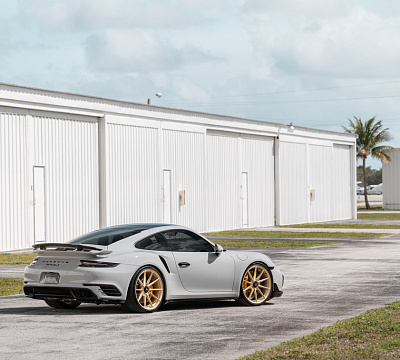 Фото дисков Anrky AN18 на Porsche 911 VII