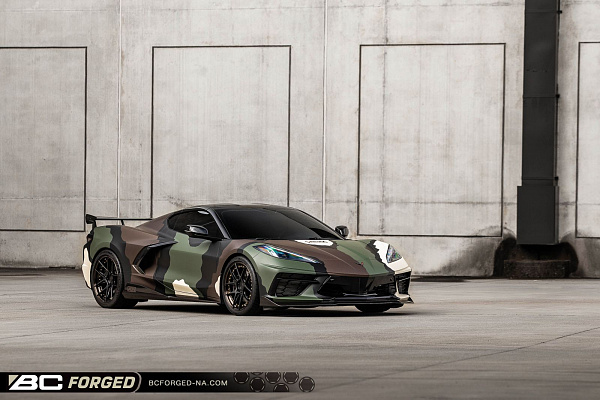 Фото дисков BC Forged HCA381 Черный матовый на Chevrolet Corvette C8